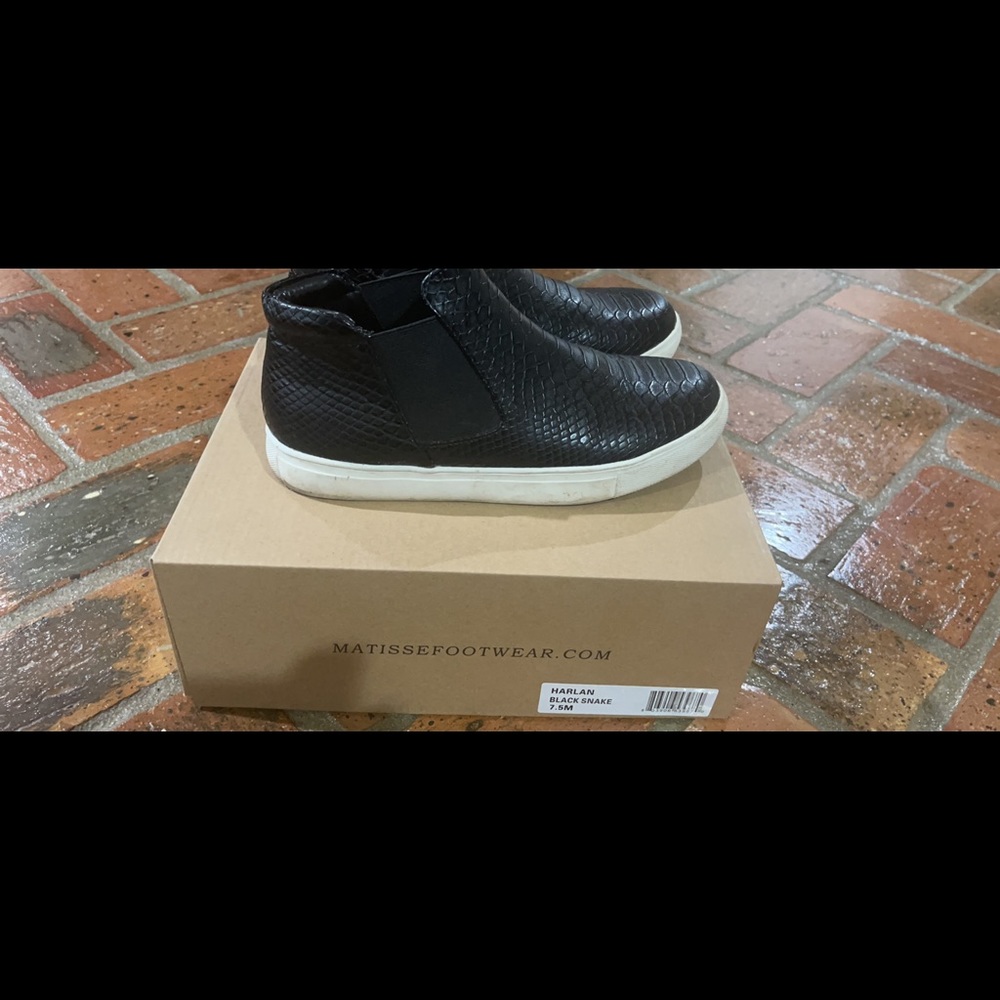 Harlan black snake size 7.5